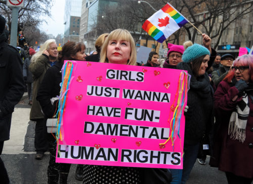 Naiste marss 2017 jaanuaris Torontos. Foto Silvia Maresca, Wikimedia Commons (CC BY 2.0)