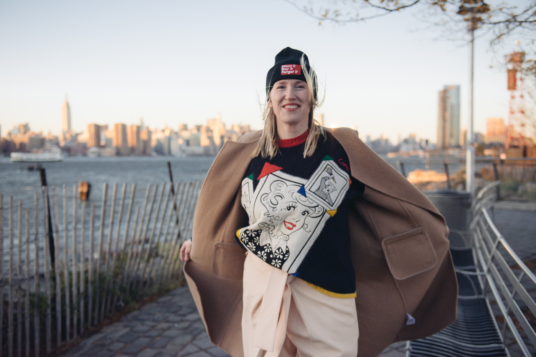 Karin Laansool on selja taga kümneaastane karjäär New Yorgi kunstiväljal. Foto: Johan Huimerind