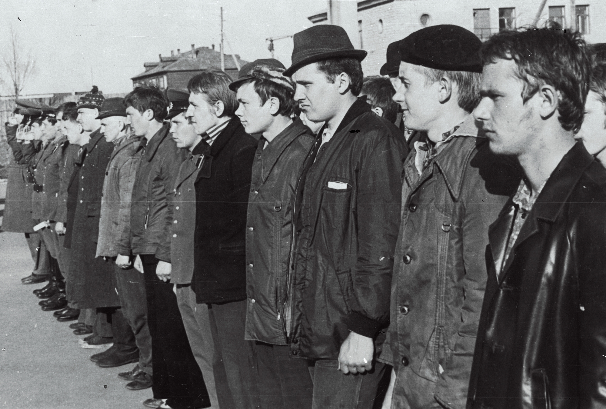 Kutsealuste vastuvõtmine Nõukogude armeesse 1975. aastal. Foto: Uno Oksbusch / ERR