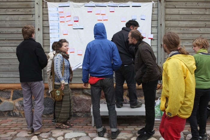 Naissaar. Omari küün. Kava koostamine vildist exceliga. Foto: Antti Ahonen