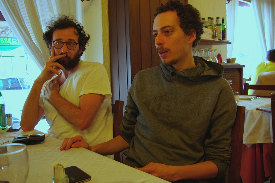 Noored itaalia filmirežssöörid Pietro De Tilla ja Guglielmo Trupia.  Foto: Gert Look