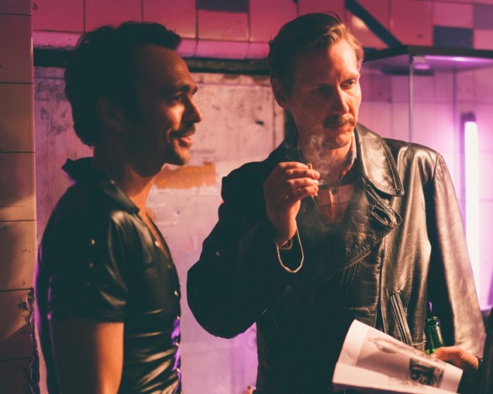 Pekka Strang (paremal) Touko Laaksoneni rollis filmis „Tom of Finland”. Foto: Josef Persson