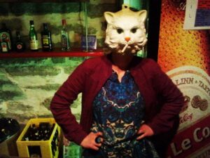 Artishoki veerg: Palgalise kunstit&ouml;&ouml;taja bluus