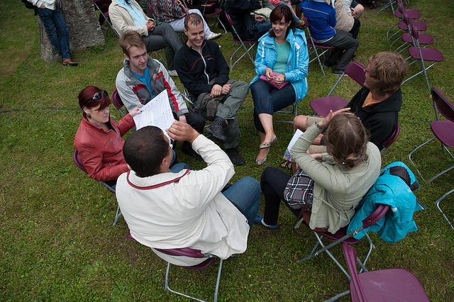 Festival intelligentsele kõrvale