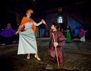 „Palju kära ei millestki” hilissuvised lisaetendused Katariina kirikus