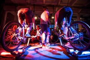 Tour d’ÖÖ väisab Tartut