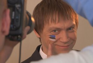 „Kust tuleb tolm ja kuhu kaob raha” esilinastub Tartus korraga kahes kohas