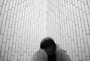 Valgest tumelillani &ndash; intervjuu Marit Ilisoniga