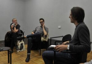 Kunstiteemaline lugemisgrupp Rundumis