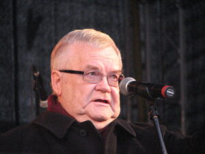 Arno Tamme remiks valgetest valedest Edgar Savisaare võtmes