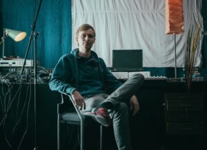 Mimicry – pingeline ja kontrastne tantsumuusika