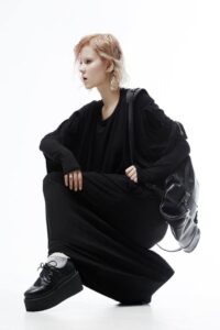 Nelli Nedre and games with kinesthesia