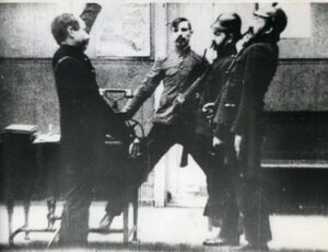 Algas konkurss Eesti esimesele mängufilmile „Karujaht Pärnumaal” helikujunduse loomiseks