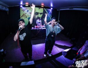 Ulmes astub üles ukraina räpiduo Tulym