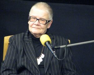 Tartu Ülikooli uus vabade kunstide professor on lavastaja Merle Karusoo