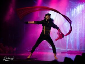 Erinevate Tubade Klubis toimub burleskiõhtu