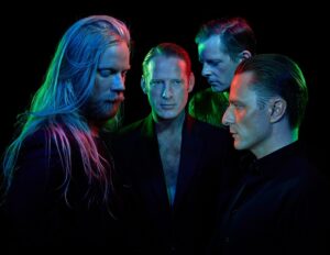 Islandi klubimuusika novaator GusGus esineb 14. novembril Rock Cafes