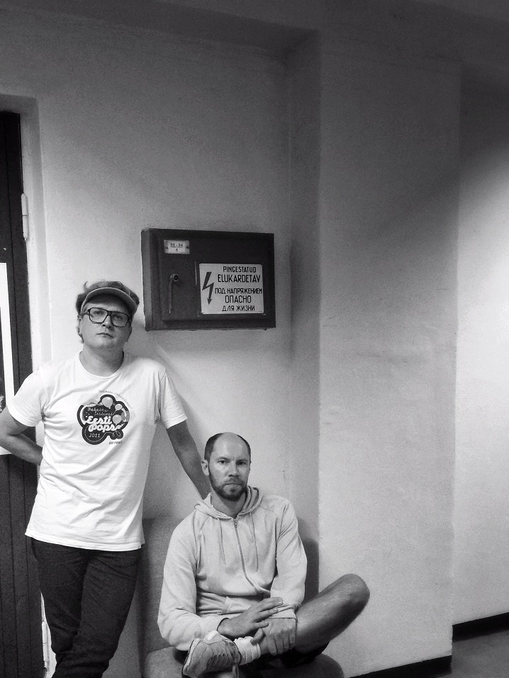 Eesti Popsi eestvedajad. Vasakult Janek Murd ja Erkki Tero teevad ja naudivad ise muusikat ning püüavad tagada, et see jõuab ka teisteni. Foto: Erkki Tero