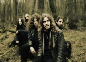 Euloogia pimedale perioodile