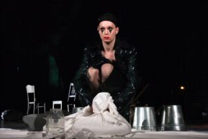 Kuldne Mask toob vene teatriparemiku koju kätte