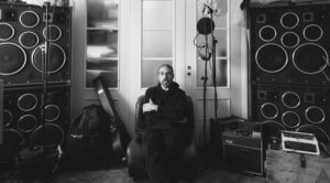 Helikunst kui eksperimentaalne ruumiloome. Intervjuu Raul Kelleriga