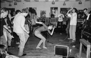 Promootorite maailm: Restkost* reivini