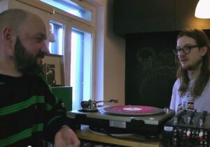 Vibratsioon esitleb: Madis Nestori plaadikogu