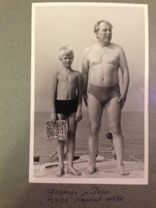 ;paranoia veerg. Rüütlerein. Mitte-arvustus