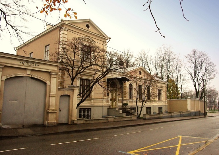 2014. aasta eesti kirjanduse ülevaatekoosolek Tartu Kirjanduse Majas