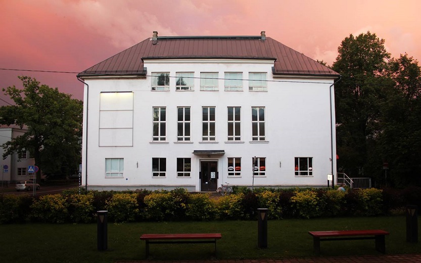Tartu Kunstimaja ootab näituste taotlusi aastaks 2016