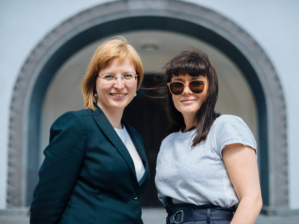 Iksid ja üpsilonid Riigikogus. Intervjuu Heidy Purga ja Külliki Kübarsepaga