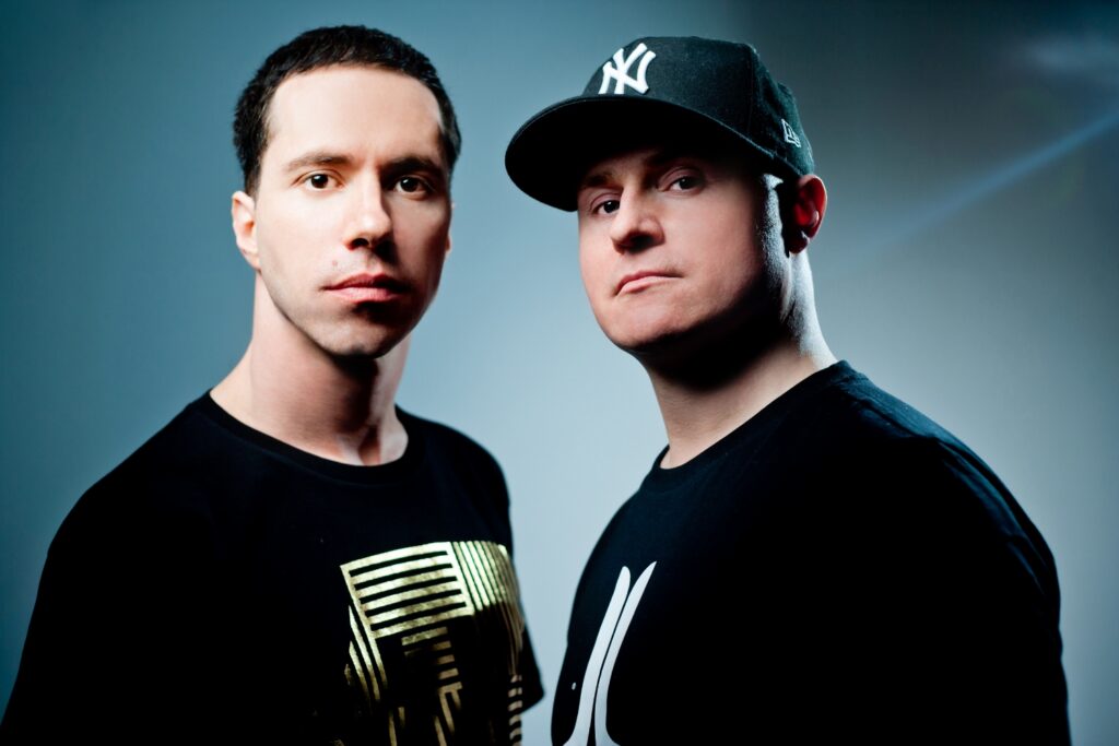 Tjuun Ini 16. sünnipäeva erikülalised on Calyx & TeeBee