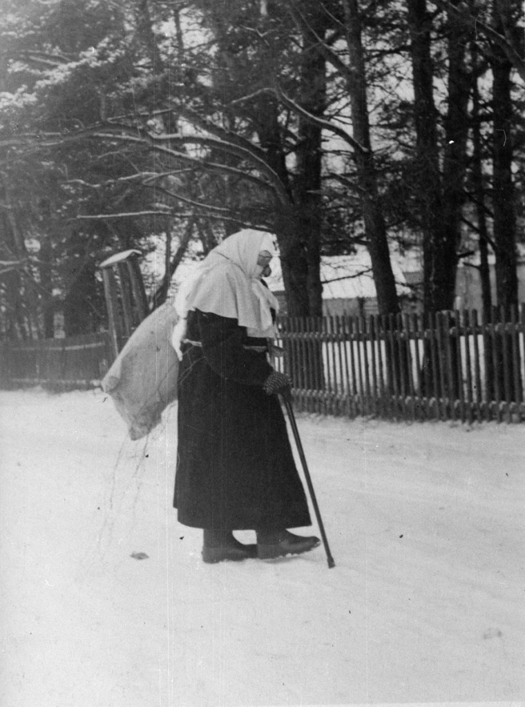 ERM Fk 2803:17 Näärivana 1950. aastatel. Fotograaf teadmata.