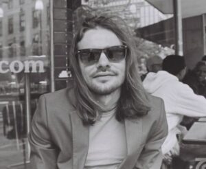 DocPointi peoõhtul keerutab plaate Pavel Plastikk