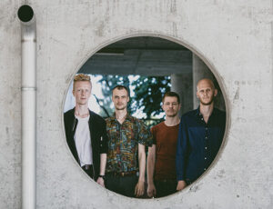 Marten Kuningas teeb Jazzkaare tasuta p&auml;eval kummarduse David Bowiele