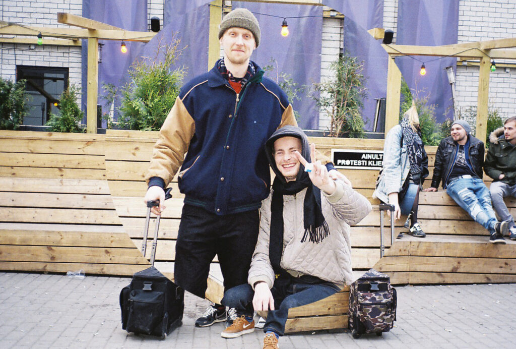 Lauri Täht ja Ats Luik värskendavad täna EKKMi kohvikus