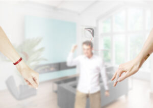 Käevõru või drooniga koduvägivalla vastu?