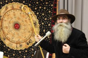 ERMi materjal ehk V&otilde;imalikke t&auml;iendusi Eesti Rahva Muuseumi kogudesse