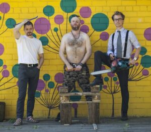 M&uuml;&uuml;rilehe t&otilde;elise mehe k&uuml;simustik: Lavastuse &bdquo;sugu: M&rdquo; trupp