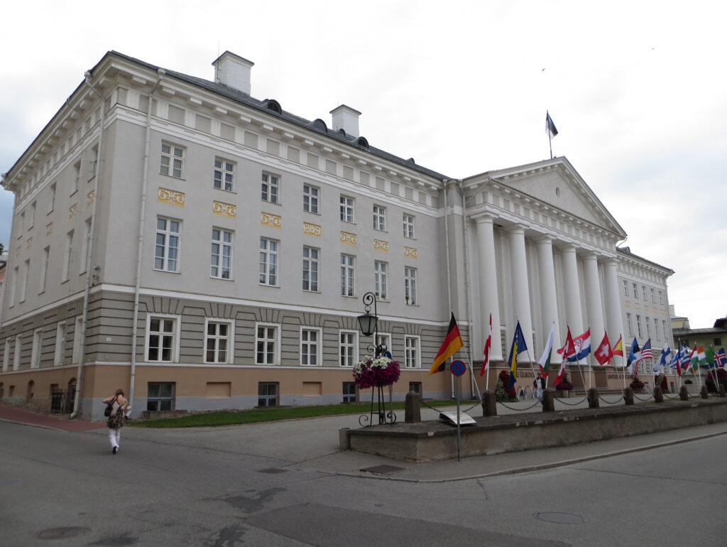 Tudengiorganisatsioonide pöördumine: Tartu Ülikool vajab avarama pilguga rektorit