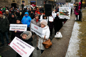 Galerii: T&auml;na avaldati meelt Rail Balticu planeeringu vastu