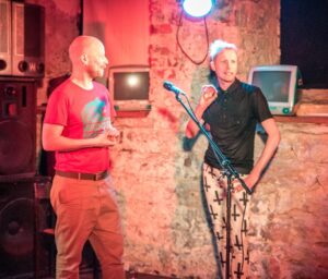 BinaarPoeesia: neli nägemust raadiokuuldemängust ja muud luulud