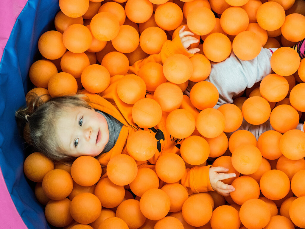 Kontrastide kunst. Lapsevanema ülestähendusi