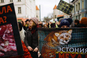 Galerii: Kodanikud avaldasid meelt karusnahafarmide keelustamise poolt