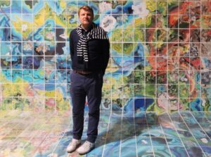 DJ ja kunstnik QBA maalis klubikultuuri n&auml;ituseks