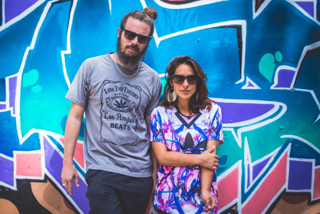 Sinilinnus esinev Echo&Tito läheb uue plaadiga džunglisse