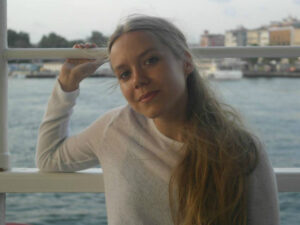 Eestil on sooliselt v&otilde;rdse &uuml;hiskonnani pikk tee minna