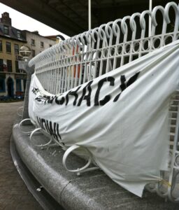 2018. aasta inim&otilde;iguste valdkonnas: edusammud isikuandmete kaitses, paigalseis kooseluseaduses, ohtlik r&auml;nde&auml;revus