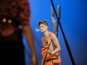 Endlas esietendub Hugo Raudsepa „Vedelvorst”