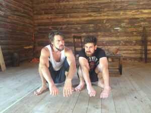 Taarka P&auml;rimusteatris esietendub lavastus setu jutuvestjast Vanahundist